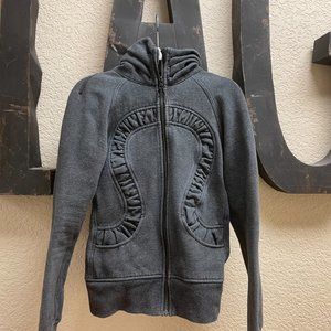 Lululemon Scuba with Gathering Neck